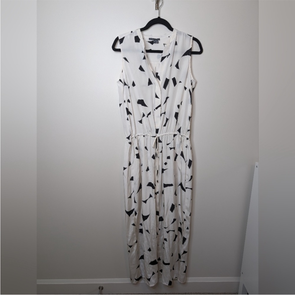Vince Black and White Sleeveless Silk Maxi dress，M